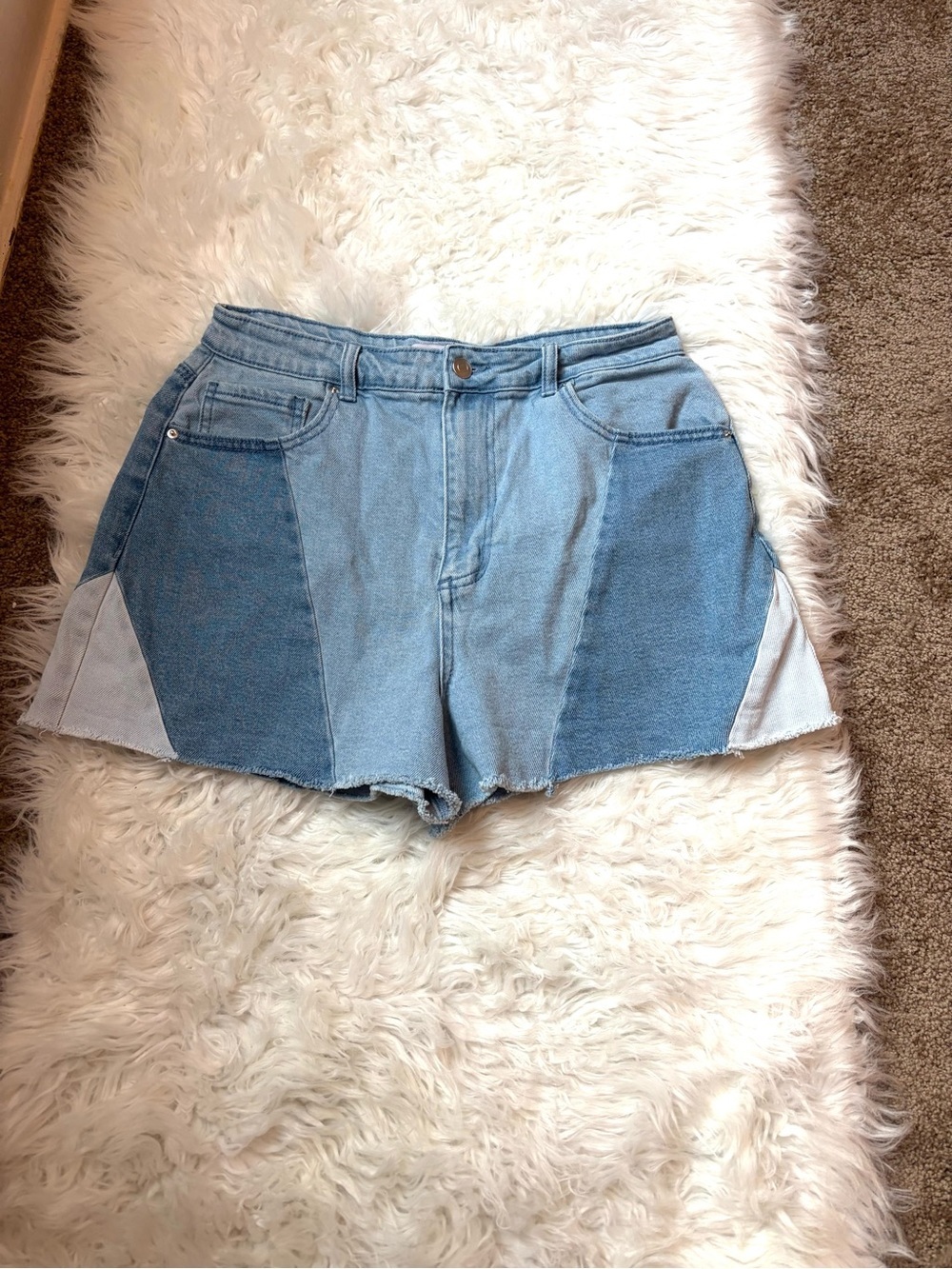 Two-Tone Patchwork Blue Denim Shorts